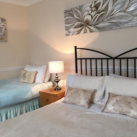 סאות'אנד און סי Caris Guest House מראה חיצוני תמונה