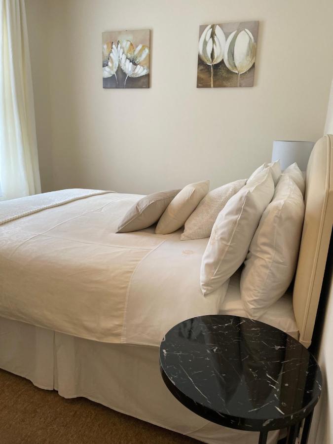 סאות'אנד און סי Caris Guest House מראה חיצוני תמונה